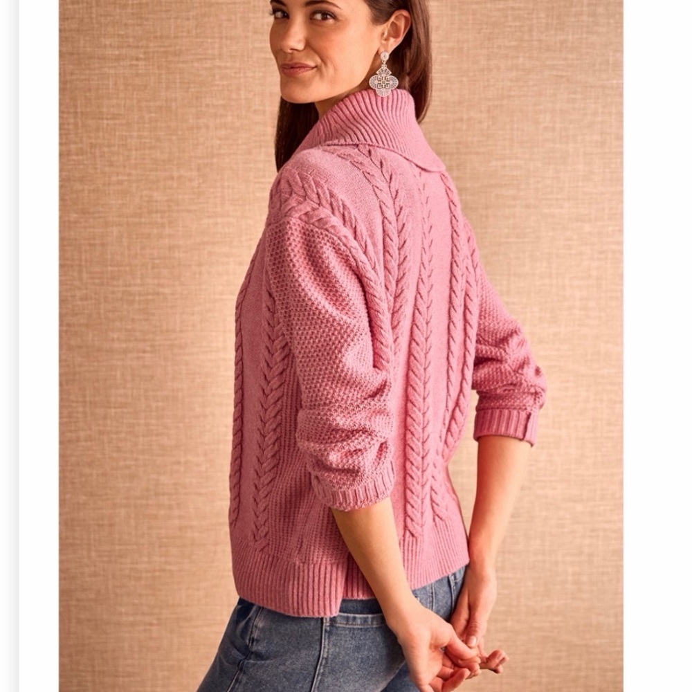 Cabi Blush Turtle Neck - Picture 4 of 5